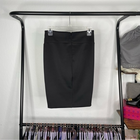 GUESS Los Angeles Black Stretchy Bodycon Mesh Pencil Skirt - Picture 3 of 5